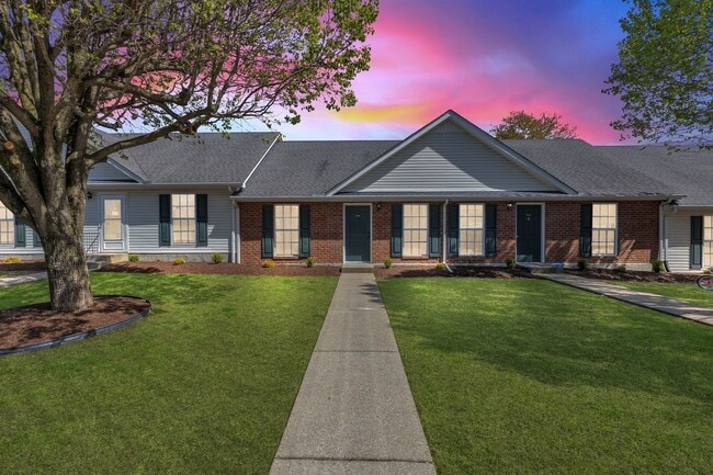 Building Photo - Newly Renovated Fairview Condo Unit 7210