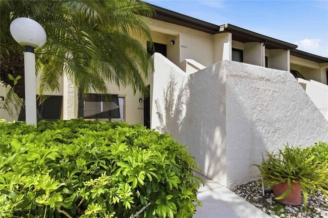 Photo - 4620 Longwater Chase Unit 85