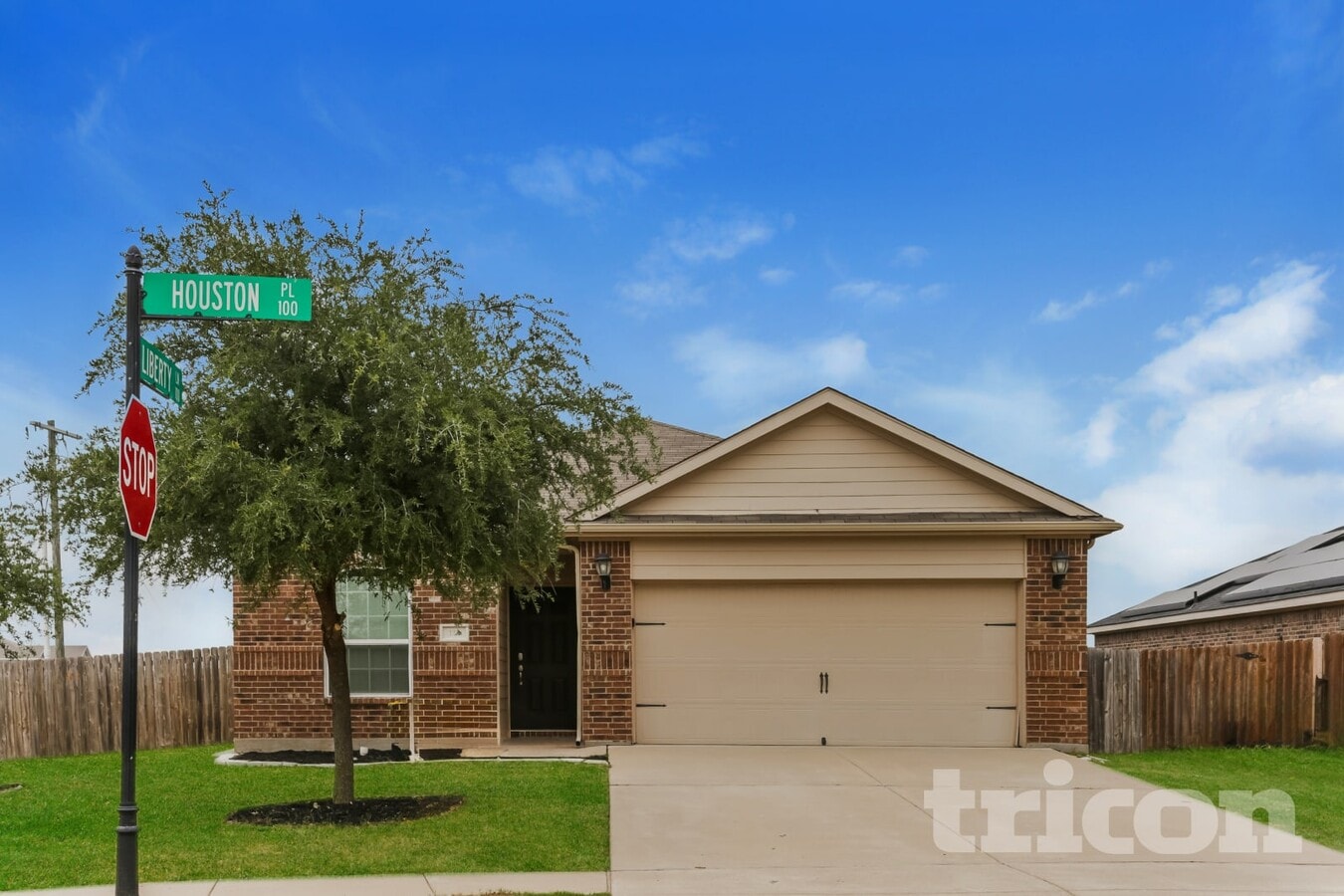 Photo - 135 Houston Pl