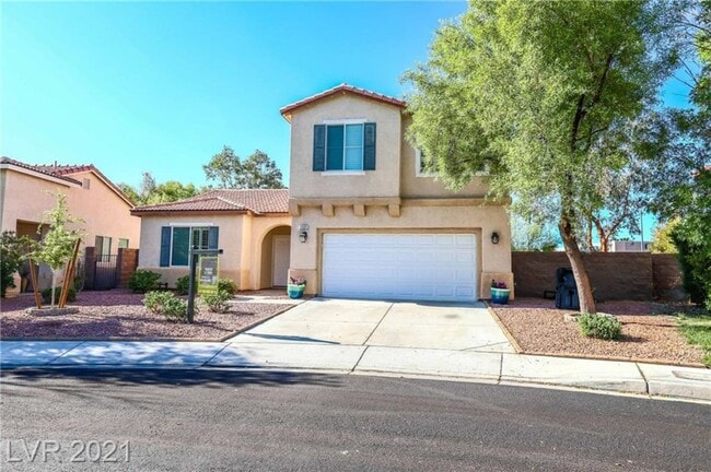 Photo - 2521 Stanwood Ave