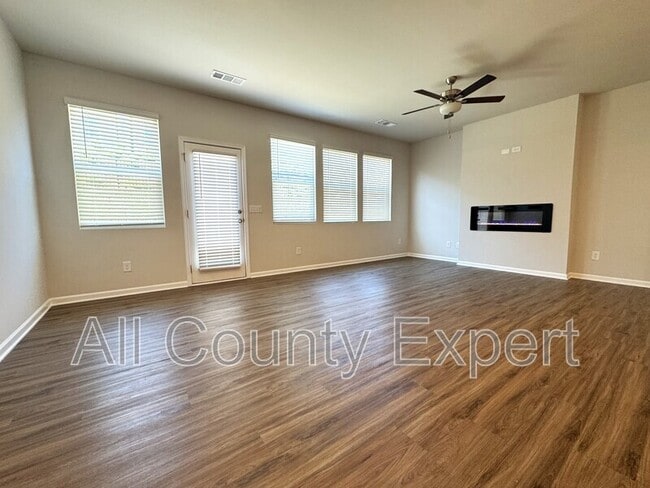 Photo - 280 Whitetail Cir