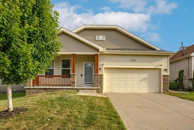 Building Photo - Spacious 4-Bedroom Near Lake Cunningham