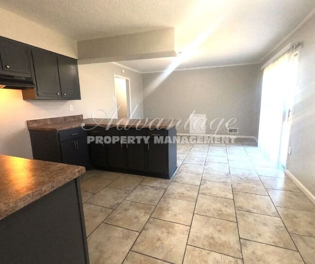 Photo - Newly Renovated Home In Raleigh - Open To ...