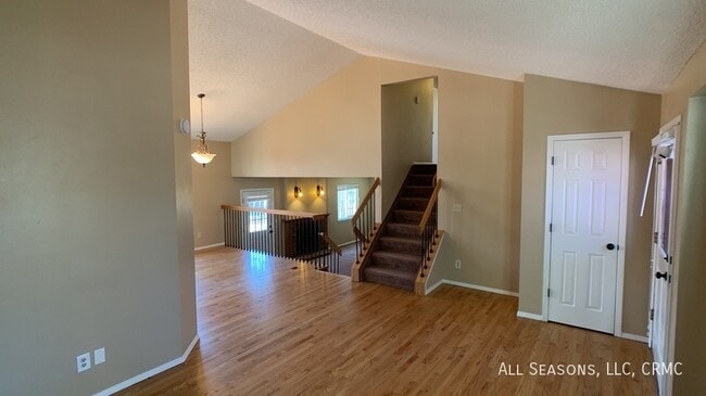 Photo - 3840 Hickory Hill Dr