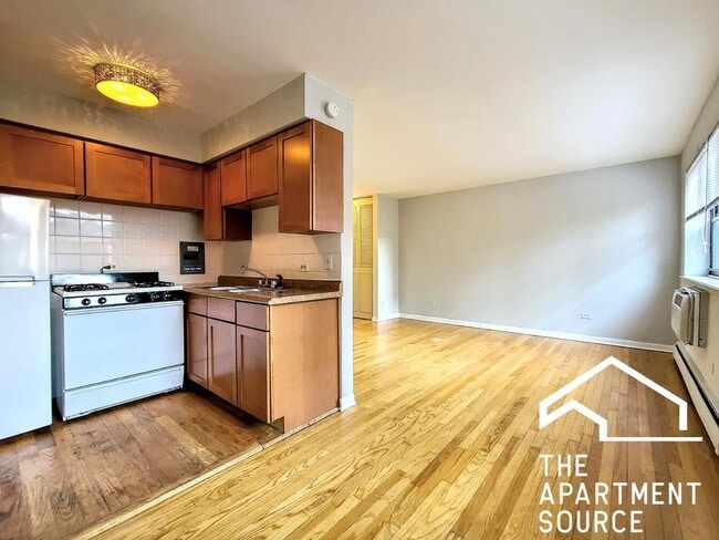 Photo - 510 W Briar Pl Unidad 102