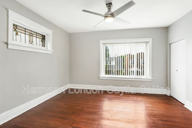 Photo - 4926 Finkman St