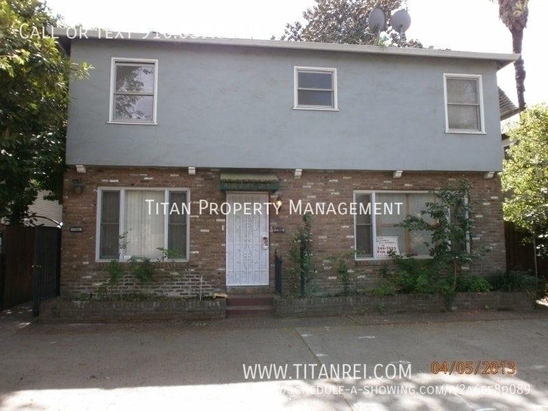 Photo - 2320 G St Unit Apt#11