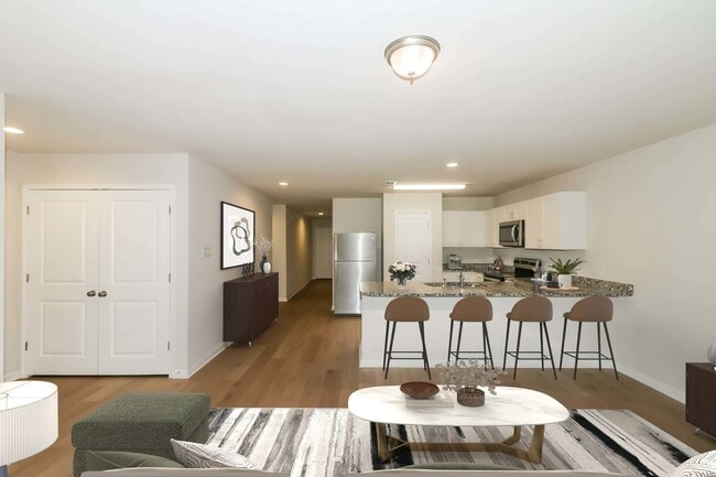 Photo - 10070 Cerritos dr