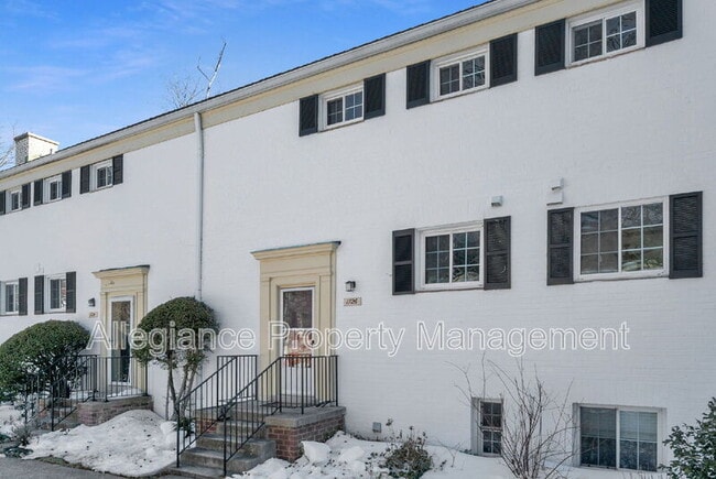 Photo - 1726 Preston Rd