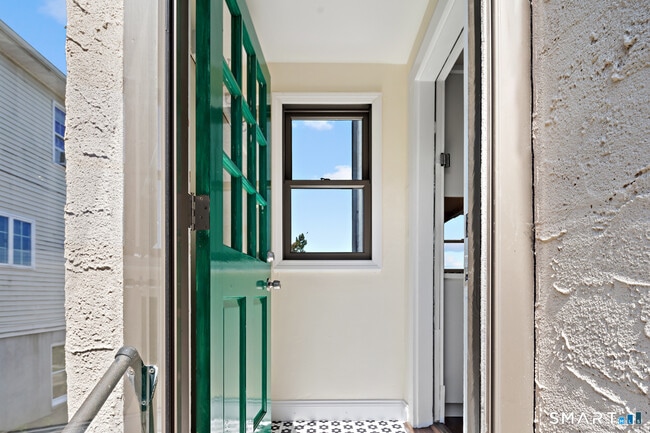 106 Henry St Unit A