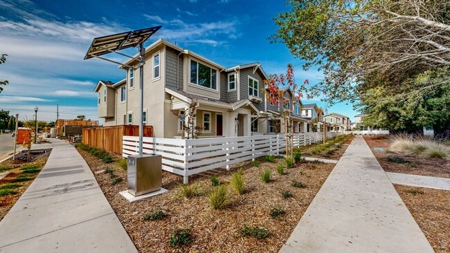 Photo - 2782 Sassy St Unidad 2782 Sassy (House)