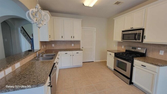 Photo - 2105 Kingwood Dr