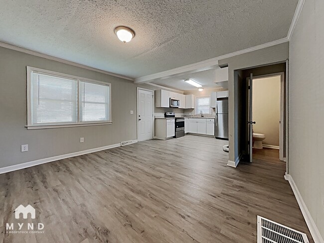 Photo - 1112 Pine St