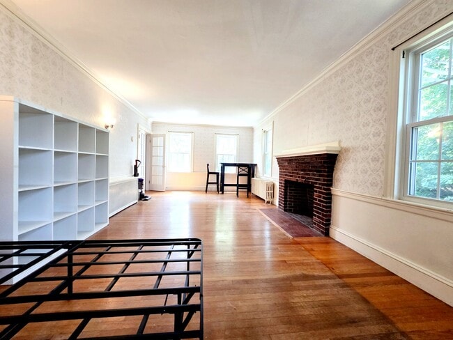 Building Photo - 60 Undine Rd Rental