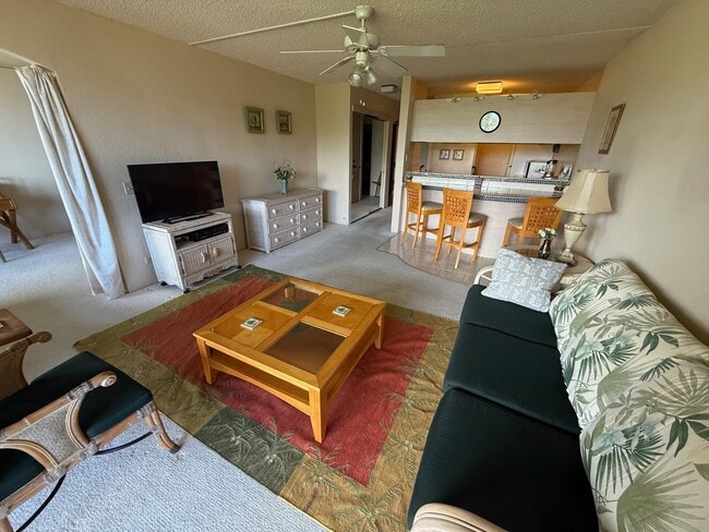 Building Photo - 1br - 2 Bath Furnished Kona Pacific Condo