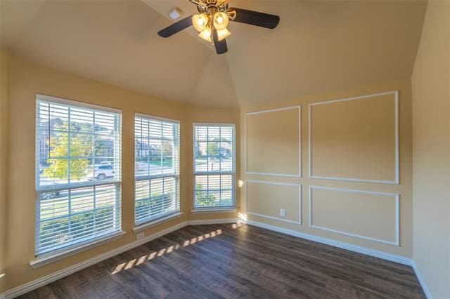 Photo - 918 Witherby Ln