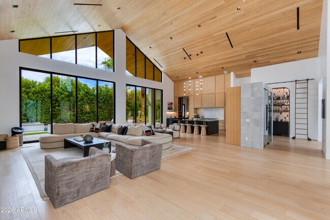 Photo - 5020 N Chiquita Ln