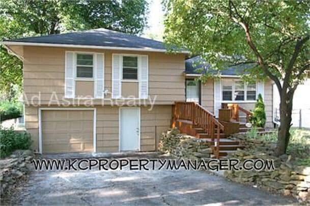 Building Photo - Beautiful 3 Bed Home in KCMO - Available N...