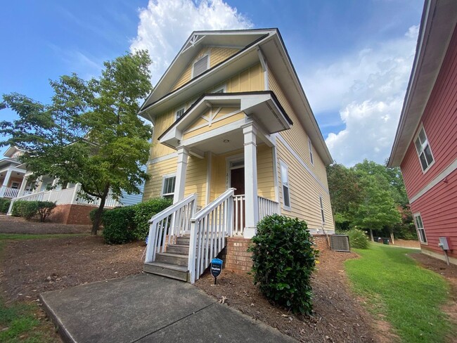 NEWLY RENOVATED 4 Bedroom House in The Ret... - NEWLY RENOVATED 4 Bedroom House in The Ret...