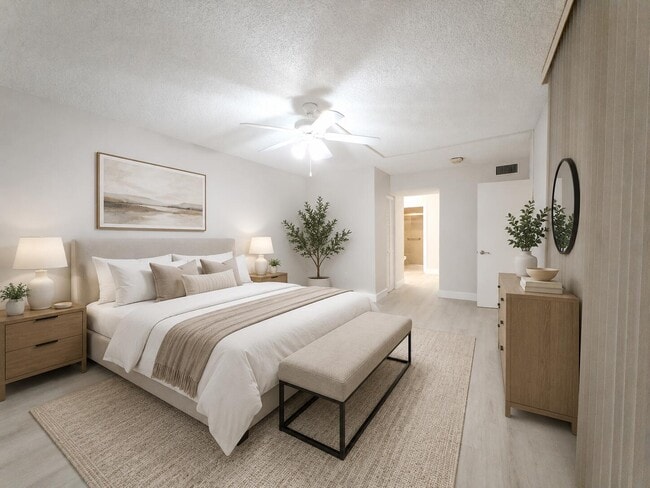 Photo - 2800 N 46th Ave Unidad A502
