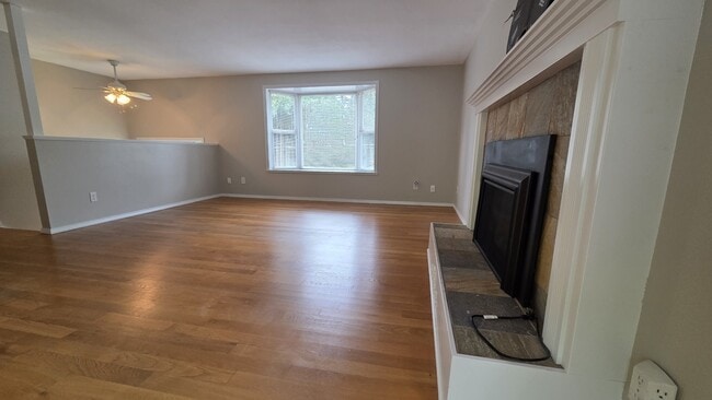 Photo - 4402 Thomson Ave