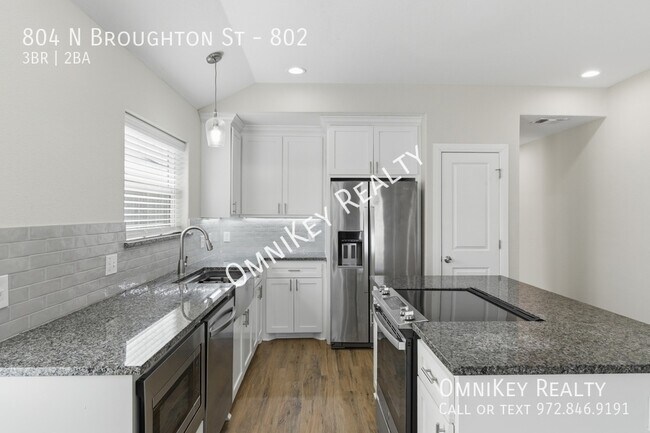 Photo - 804 N Broughton St Unit 802