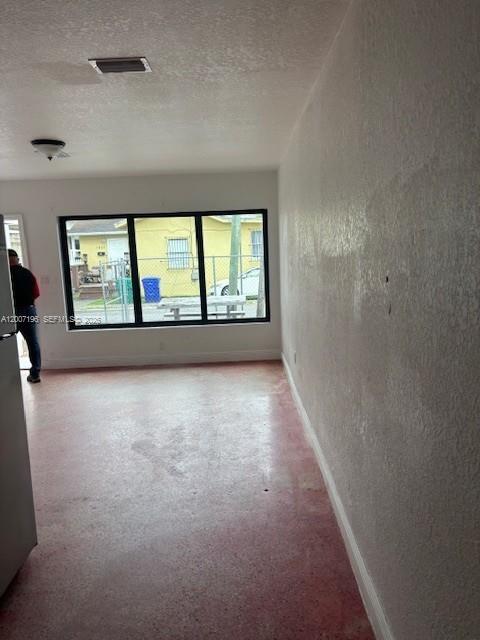 Photo - 4009 NW 16th Ave Unit na