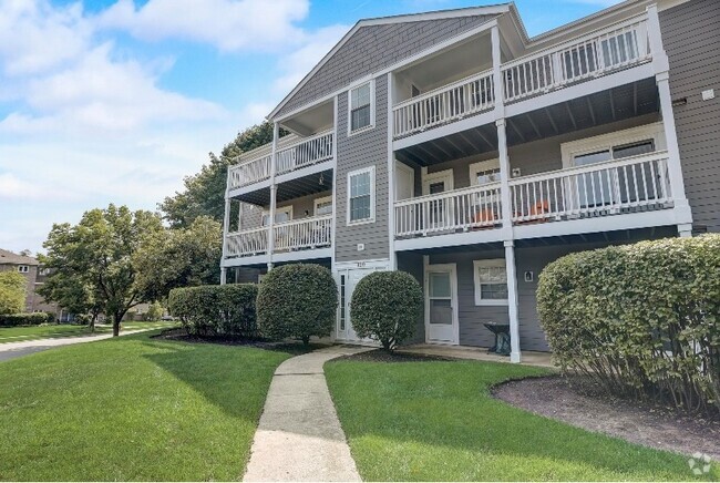 Building Photo - 120 E Winchester Rd Unit E Rental