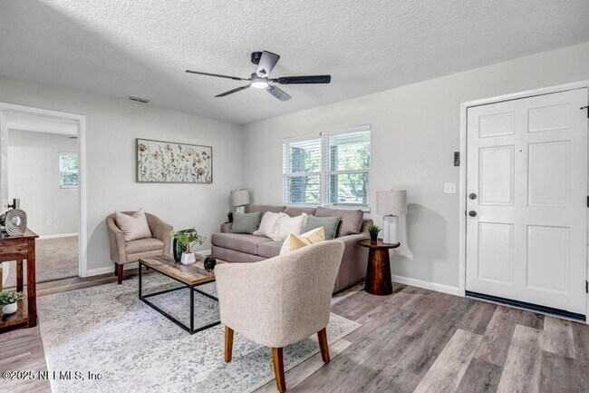 Photo - Waterfront 3 BR 2 BA Remodeled Rental Home