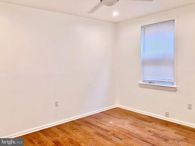 Photo - 1902 W Girard Ave Unit 2F
