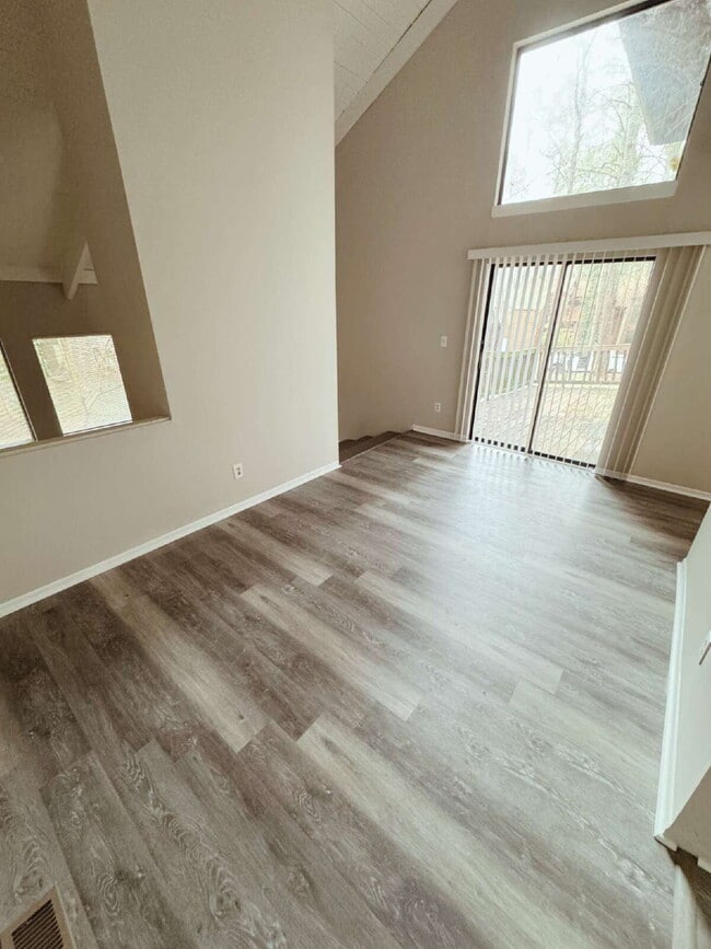 Photo - 2509 Terrace Trail