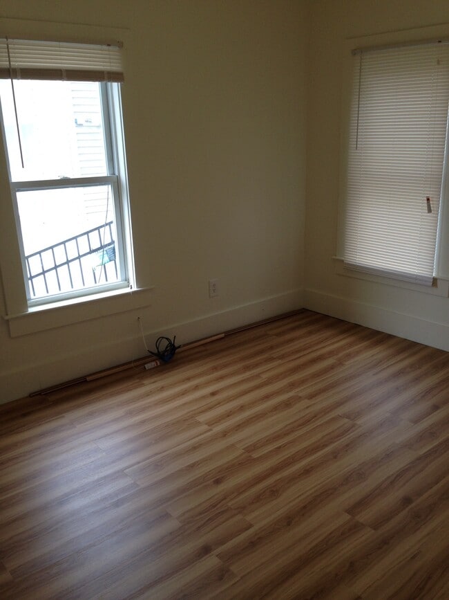 1 davis st