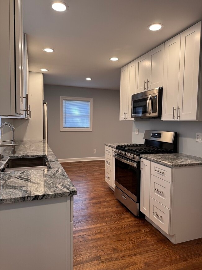 Photo - 113 Delaware St