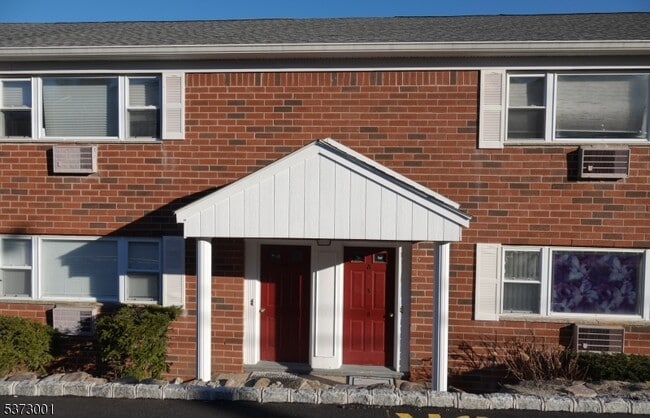 Building Photo - 2467 NJ-10 Unit 4A Rental