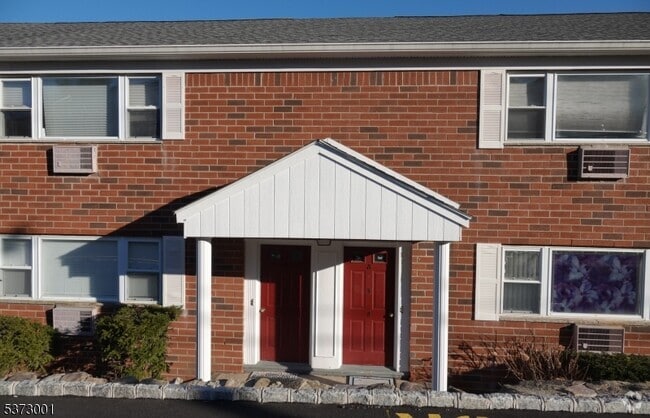 Building Photo - 2467 NJ-10 Unit 4A Rental