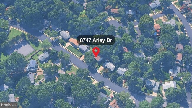 8747 Arley Dr