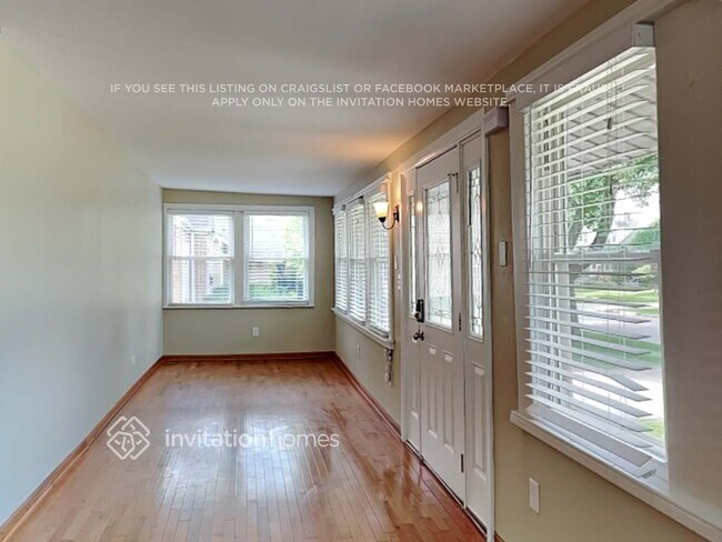 Photo - 1307 White St