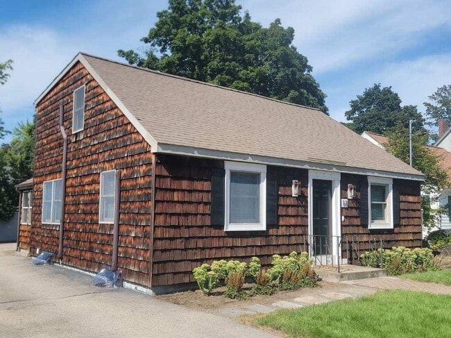 12 Taylor St