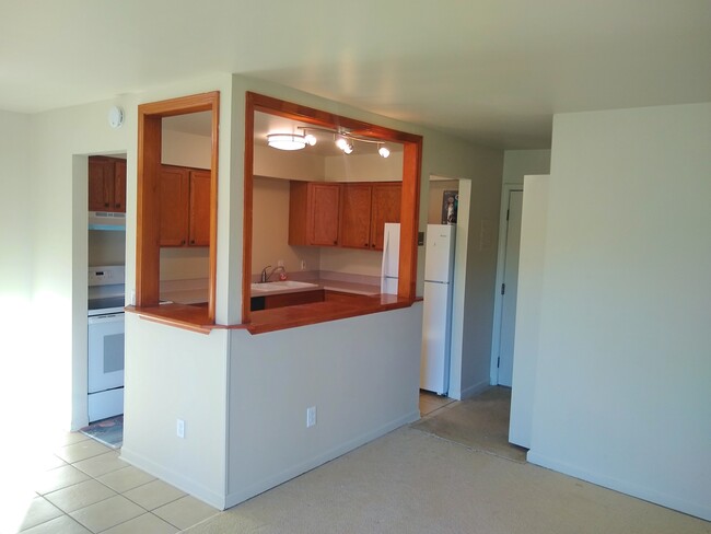 Photo - 31993 W 12 Mile Rd Unidad 101 Rental