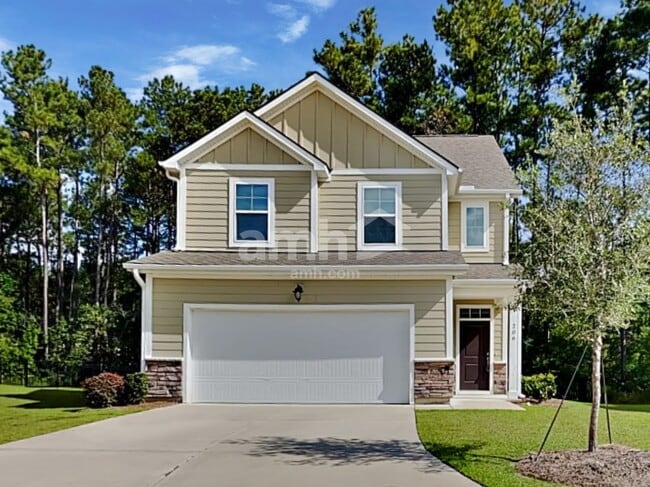 Building Photo - 223 S Live Oak Dr Rental