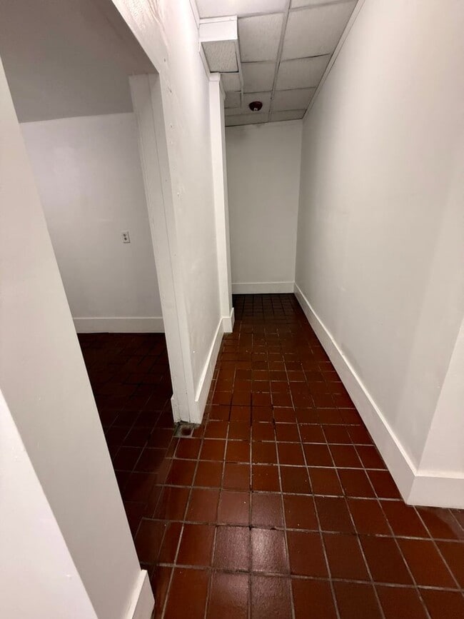 901 Brunswick Ave Unidad 901 #7