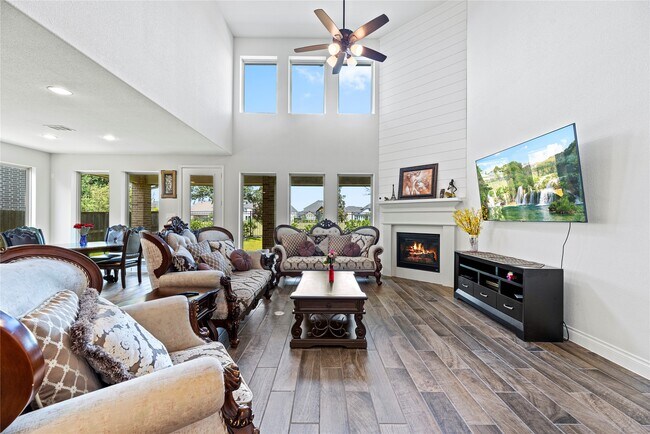 Photo - 6938 Amberwing Wy