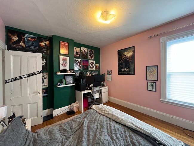 Photo - 256 Summer St Unit 3