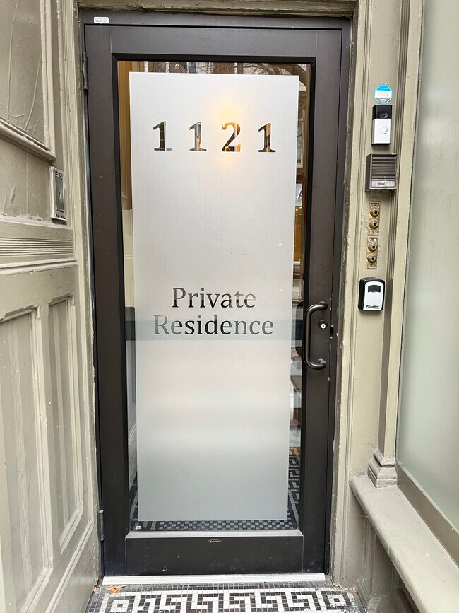 Photo - 1121 Walnut St Unit 2R