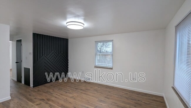 Photo - 81 W View Ave Unit 1