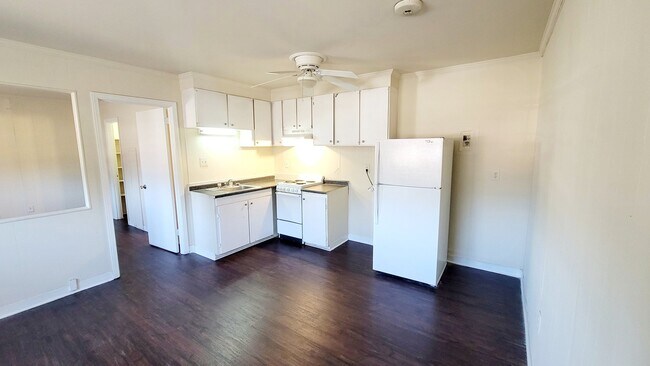 Photo - 3601 Richmond Hwy N Unit 7