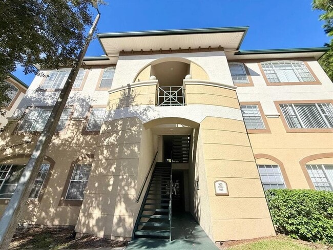 Photo - 17112 Carrington Park Dr Unit 932