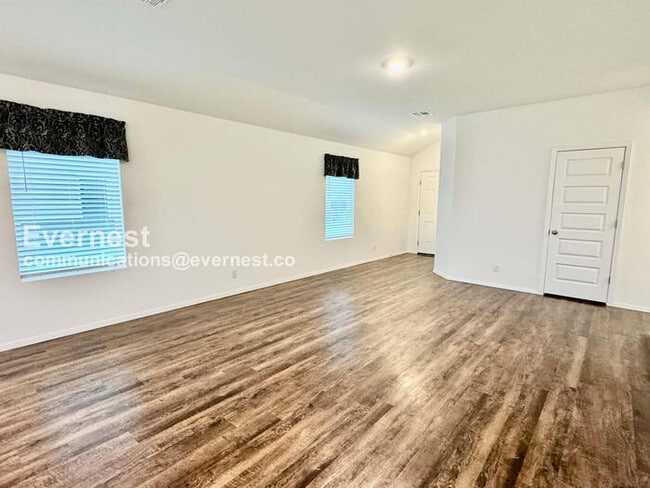 Photo - 707 N Dogwood Ave