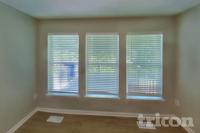Photo - 9845 Bayline Cir