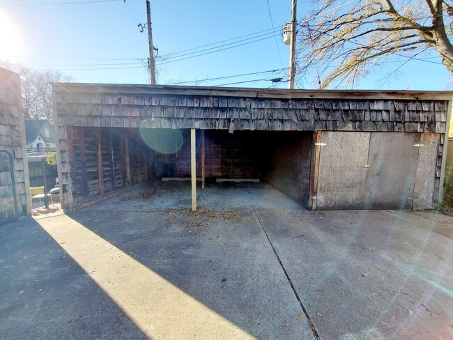 Photo - 517 S Barksdale St
